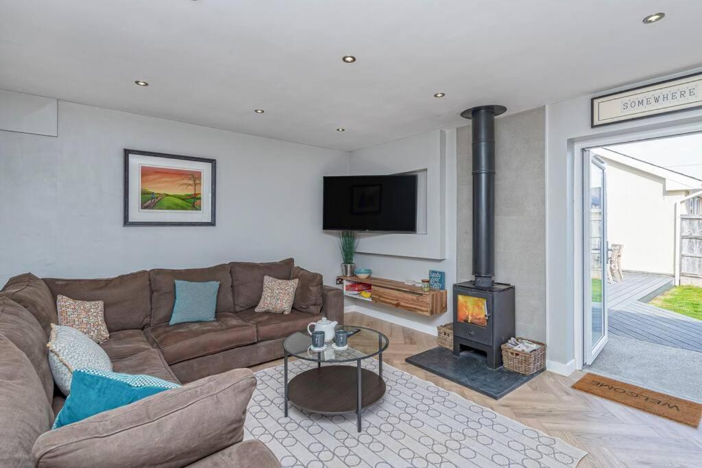 Family-Friendly Retreat Between Beach & Mountains Tremadog エクステリア 写真