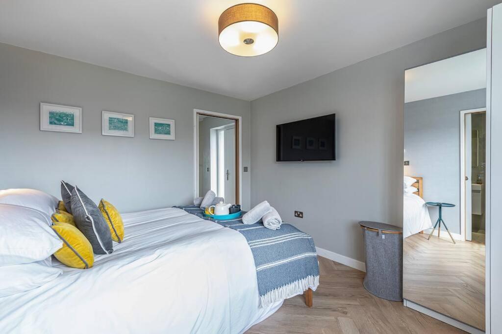Family-Friendly Retreat Between Beach & Mountains Tremadog エクステリア 写真